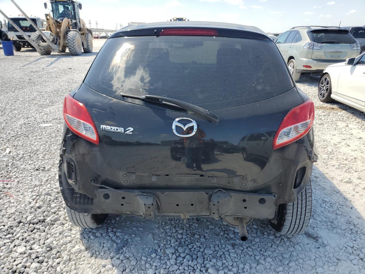 JM1DE1KYXC0151217 2012 Mazda Mazda2