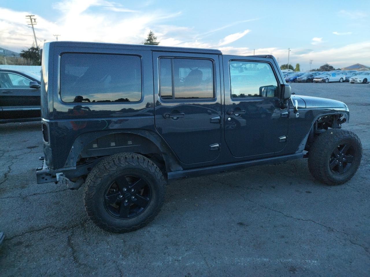 2017 Jeep Wrangler - Image 3
