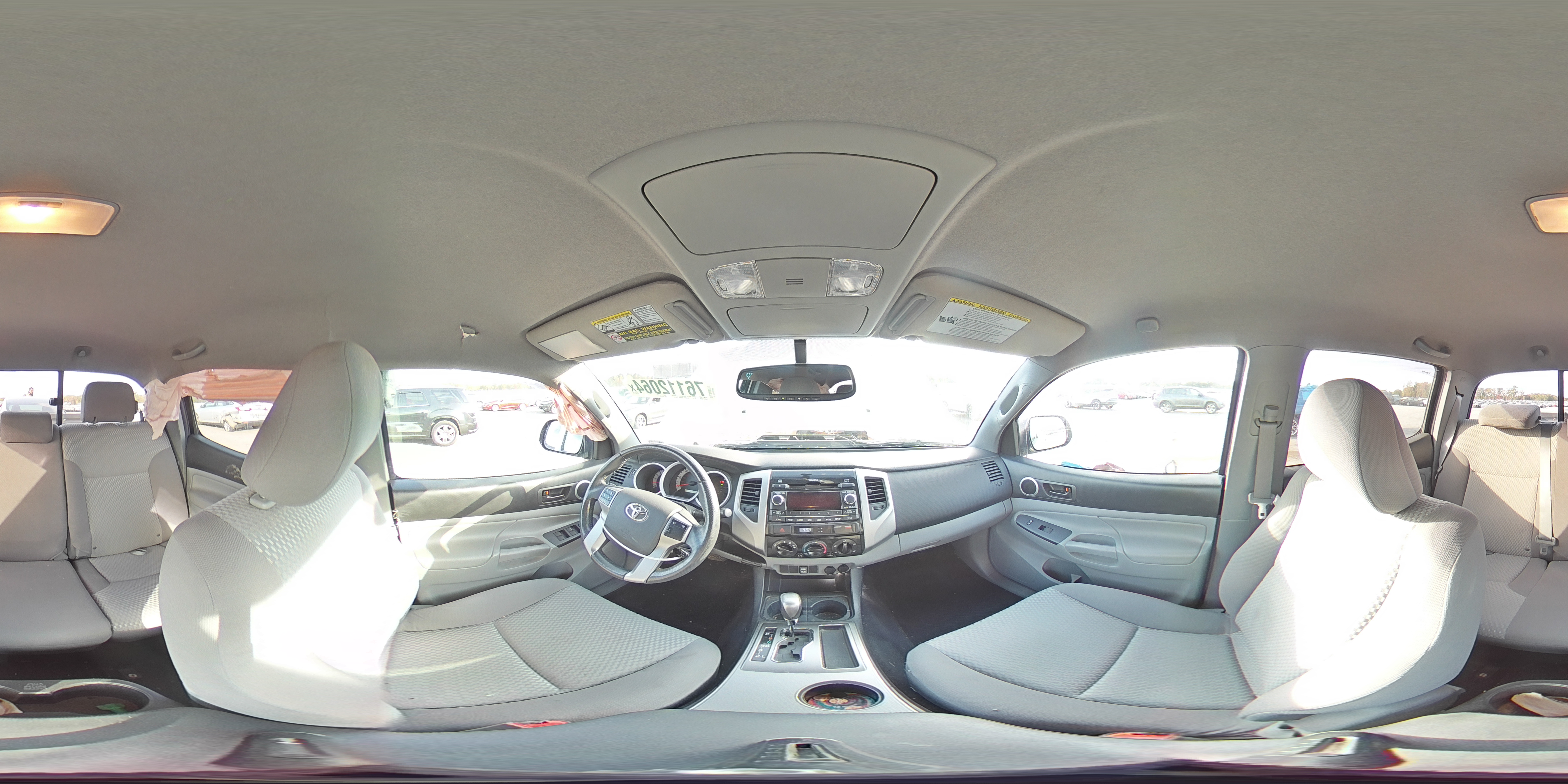 2012 Toyota Tacoma - Image 12