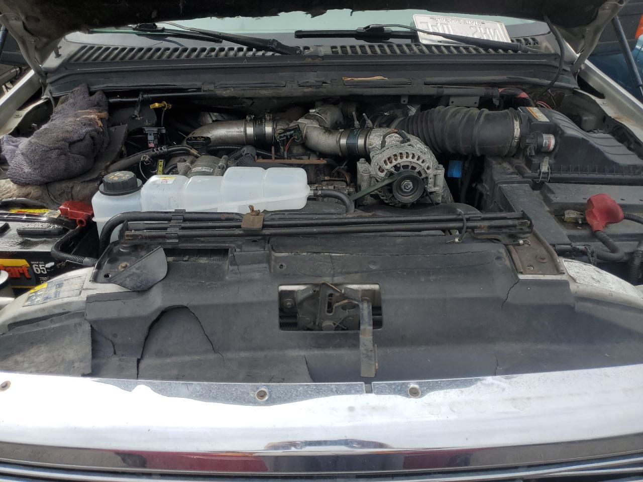 2003 Ford F350 - Image 11