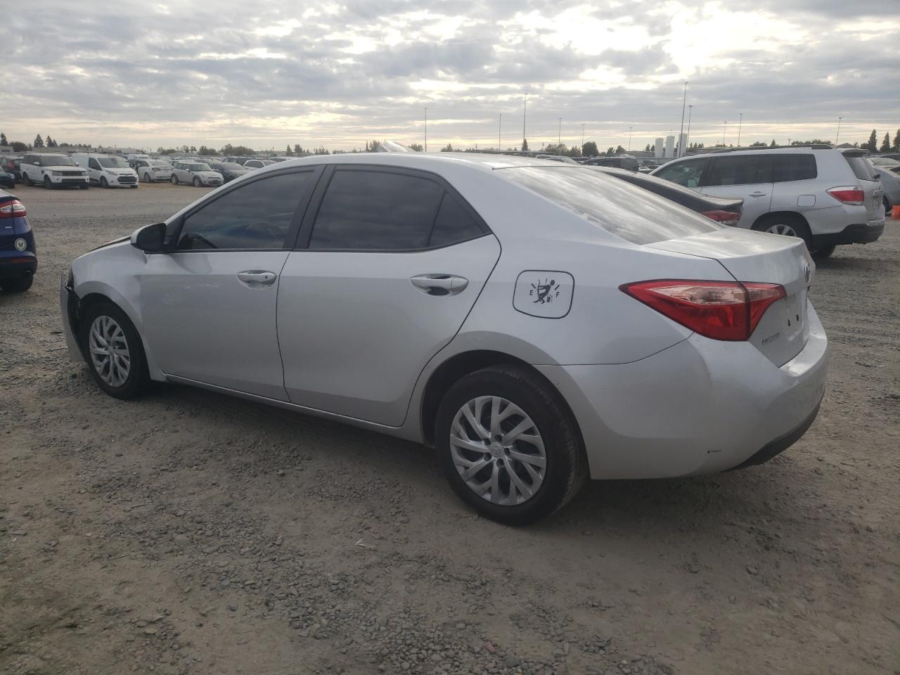 2018 Toyota Corolla - Image 2