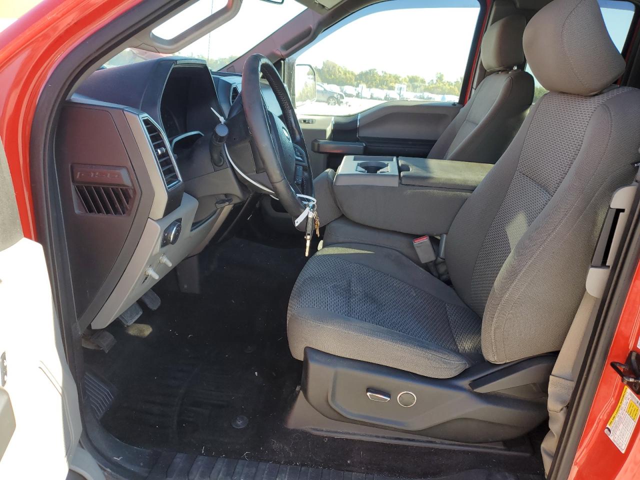 2017 Ford F-150 - Image 7