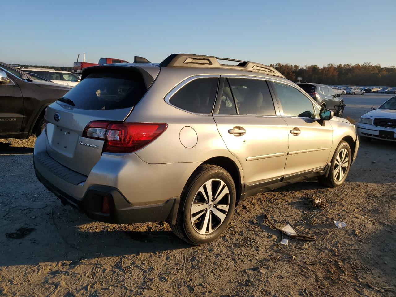 2019 Subaru Outback - Image 3