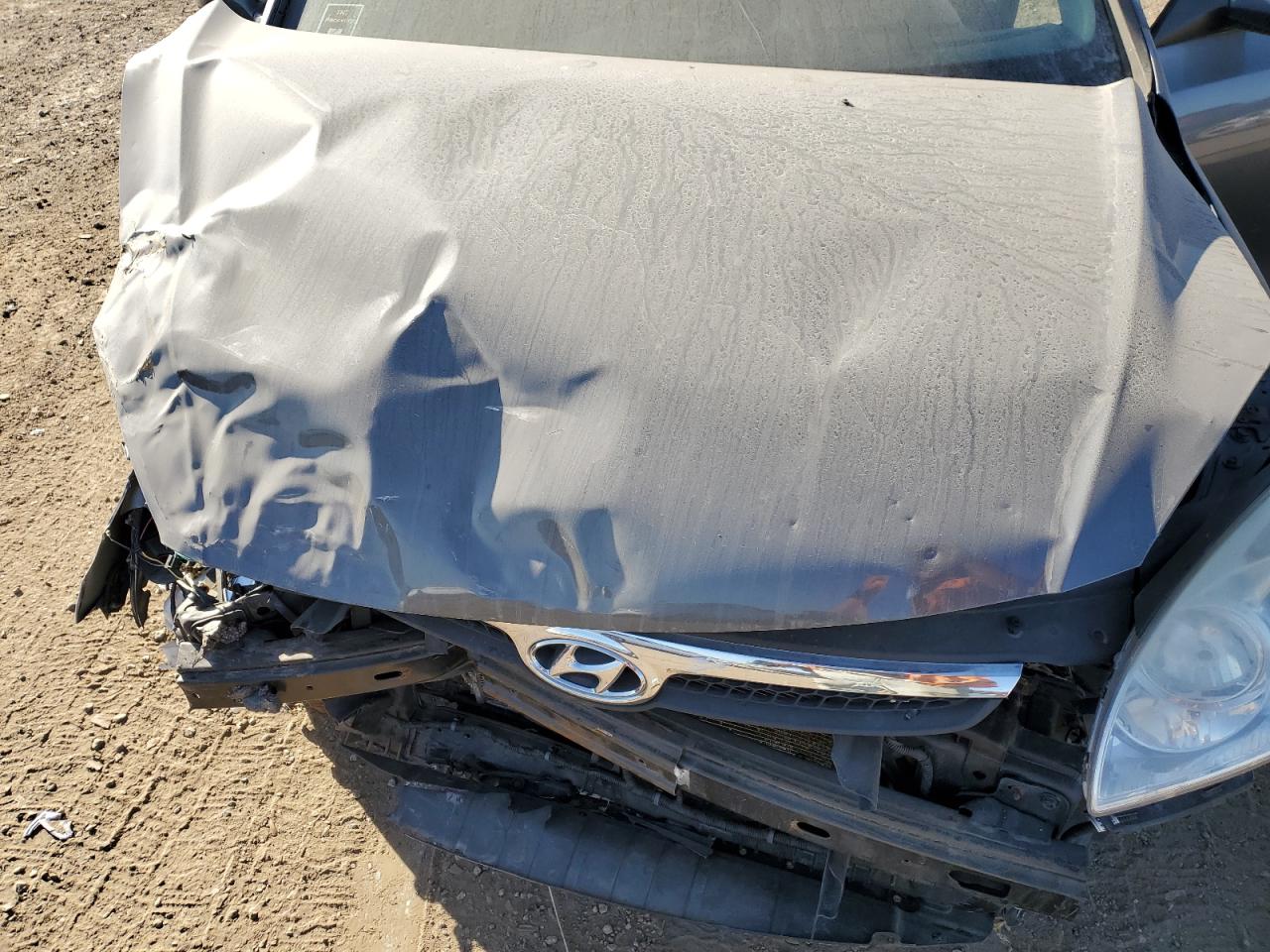 2009 Hyundai Elantra - Image 12