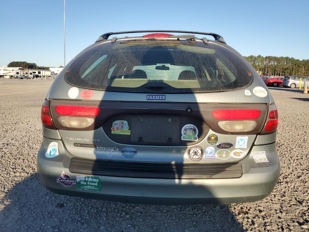 2005 Ford Taurus Se VIN: 1FAFP58215A207559 Lot: 76875924