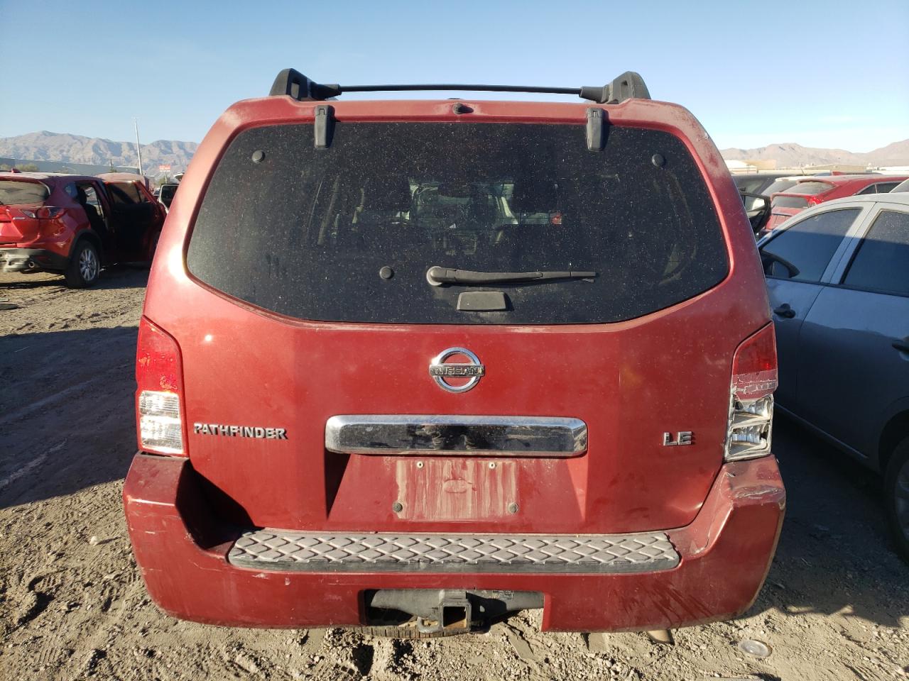 2005 Nissan Pathfinder Le VIN: 5N1AR18U45C737789 Lot: 77500824