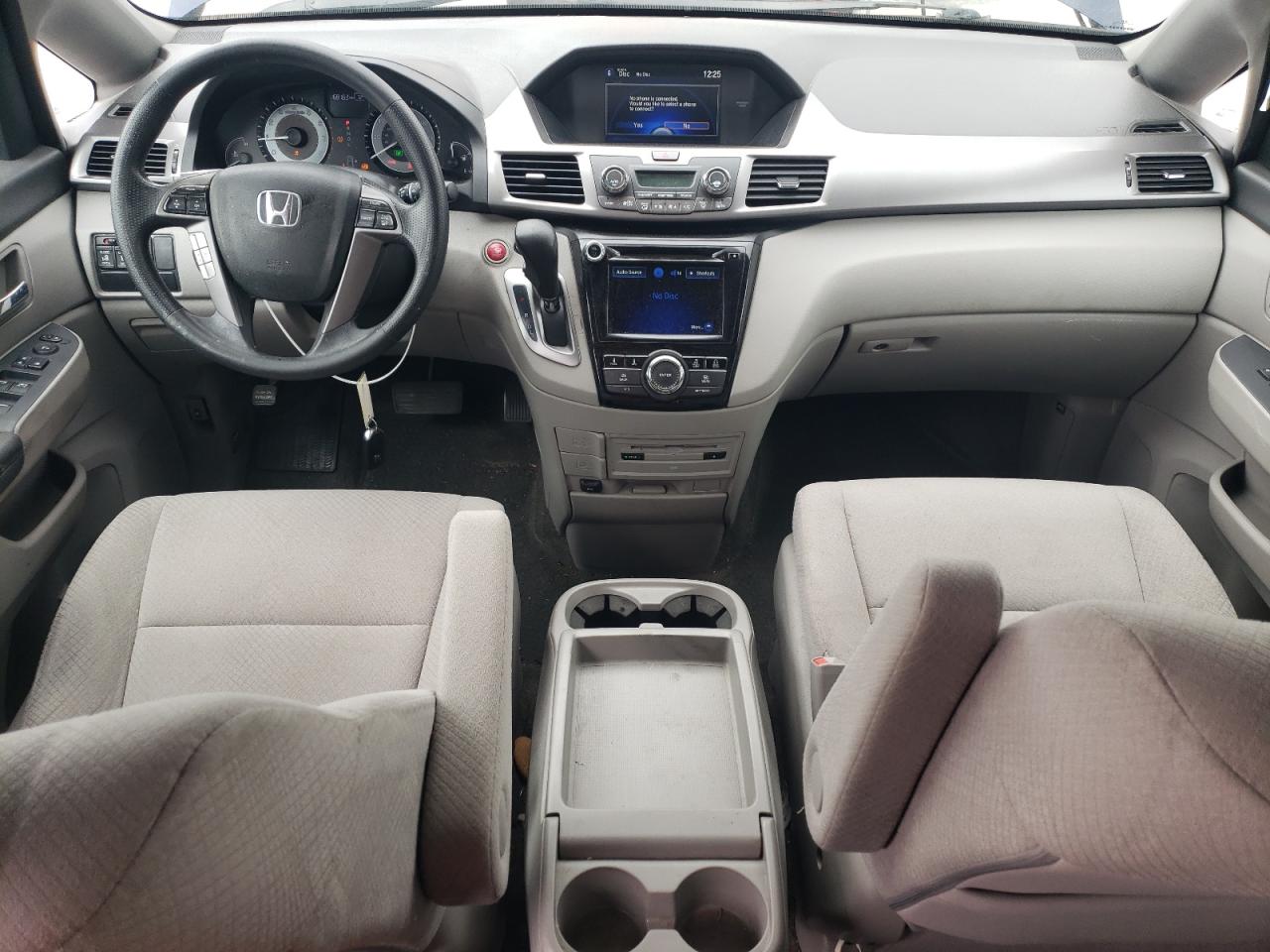 2016 Honda Odyssey - Image 8