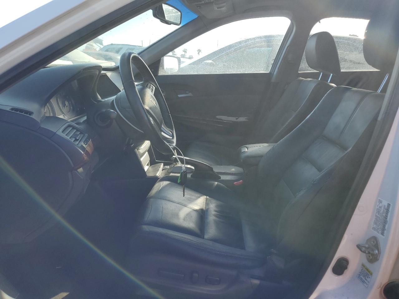 2010 Honda Accord - Image 7