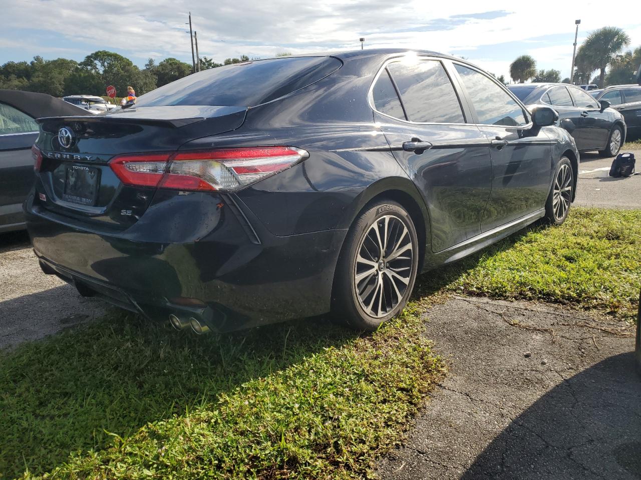 2018 Toyota Camry - Image 3