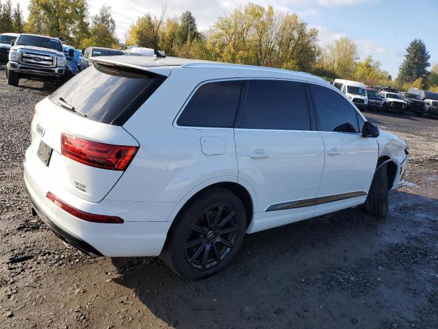  AUDI Q7 2017 Белый