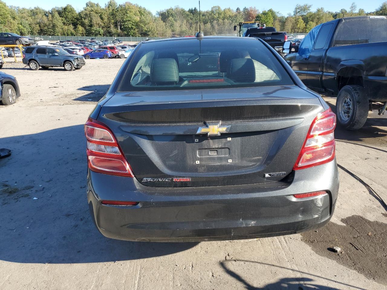 2018 Chevrolet Sonic Premier VIN: 1G1JF5SB3J4104662 Lot: 73981664