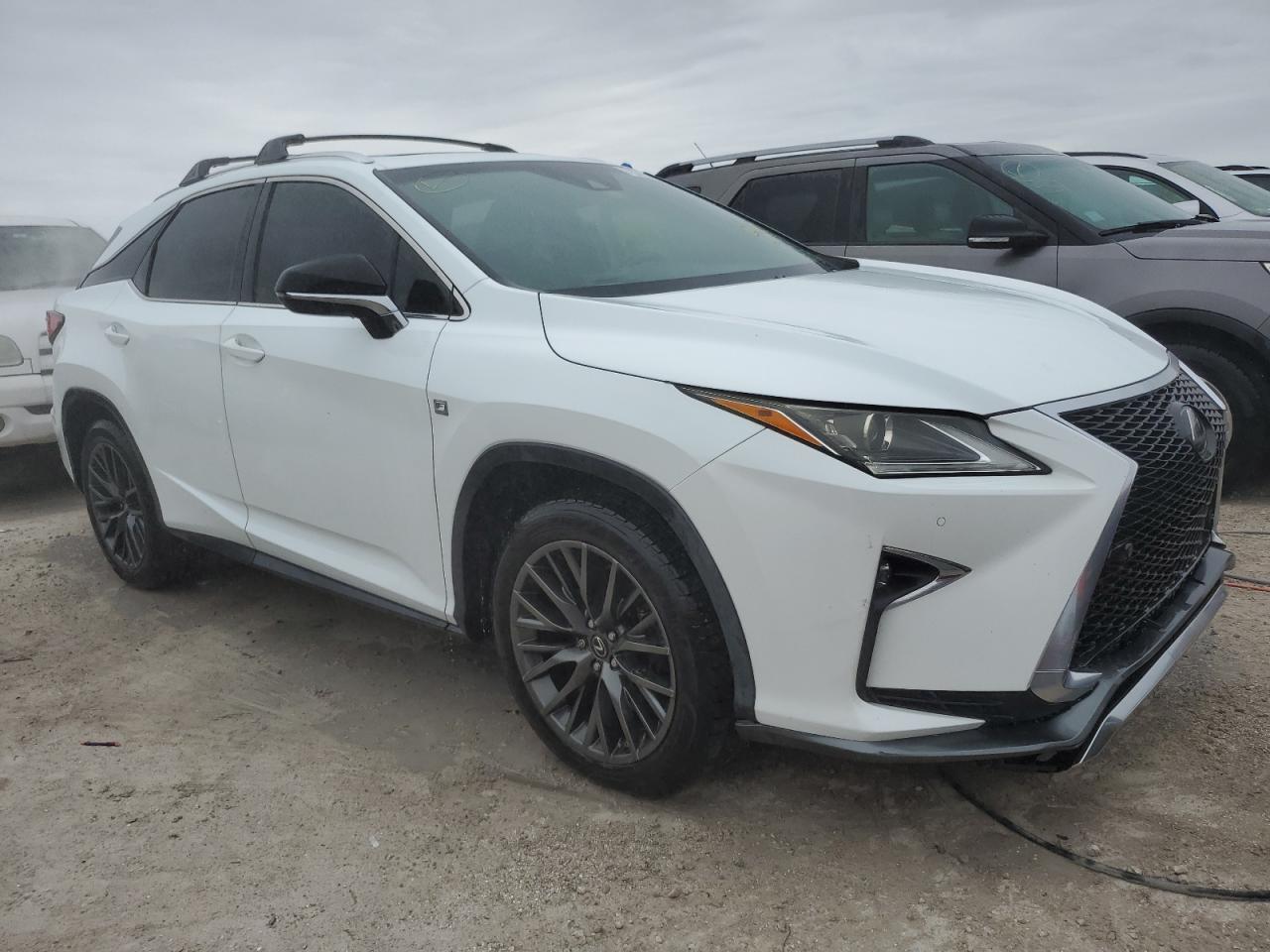 2016 Lexus RX - Image 4