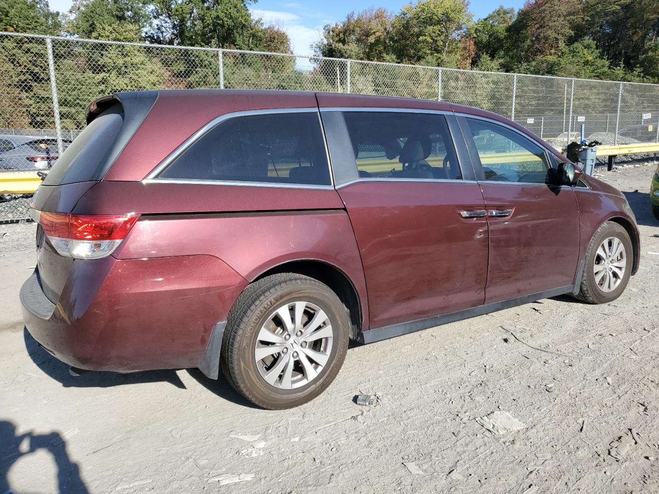 2016 Honda Odyssey - Image 3