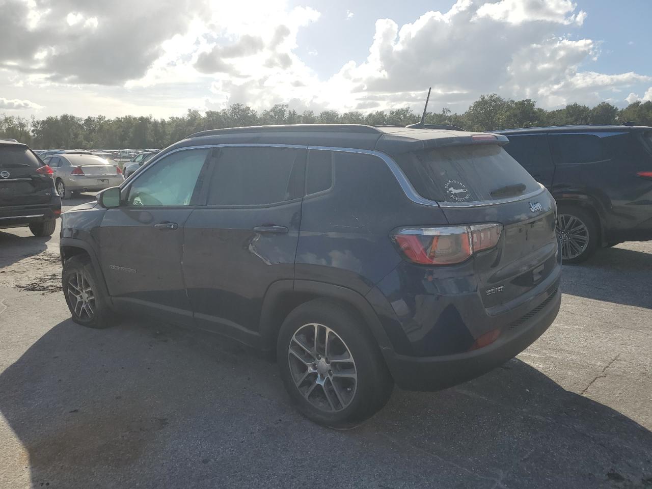 2020 Jeep Compass - Image 2