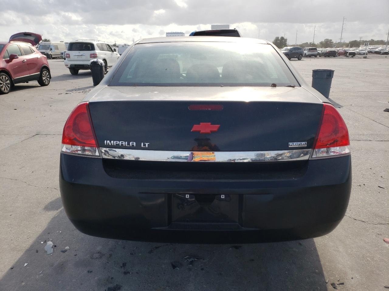 2011 Chevrolet Impala - Image 6
