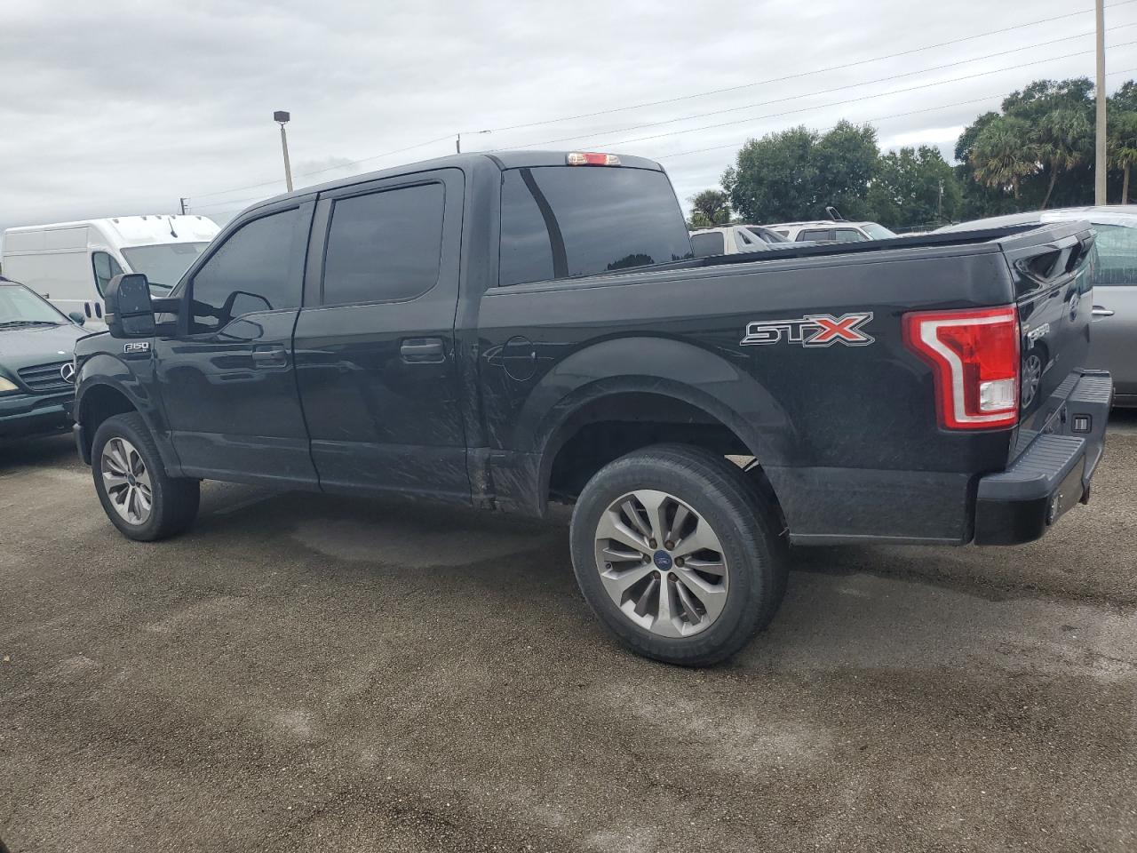 1FTEW1CF3HFB73319 2017 FORD F-150 - Image 2
