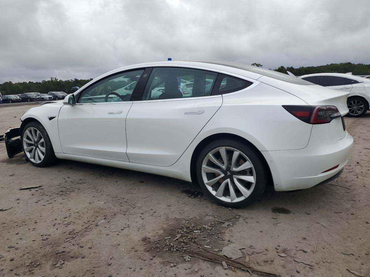 5YJ3E1EB6LF618590 2020 TESLA MODEL 3 - Image 2