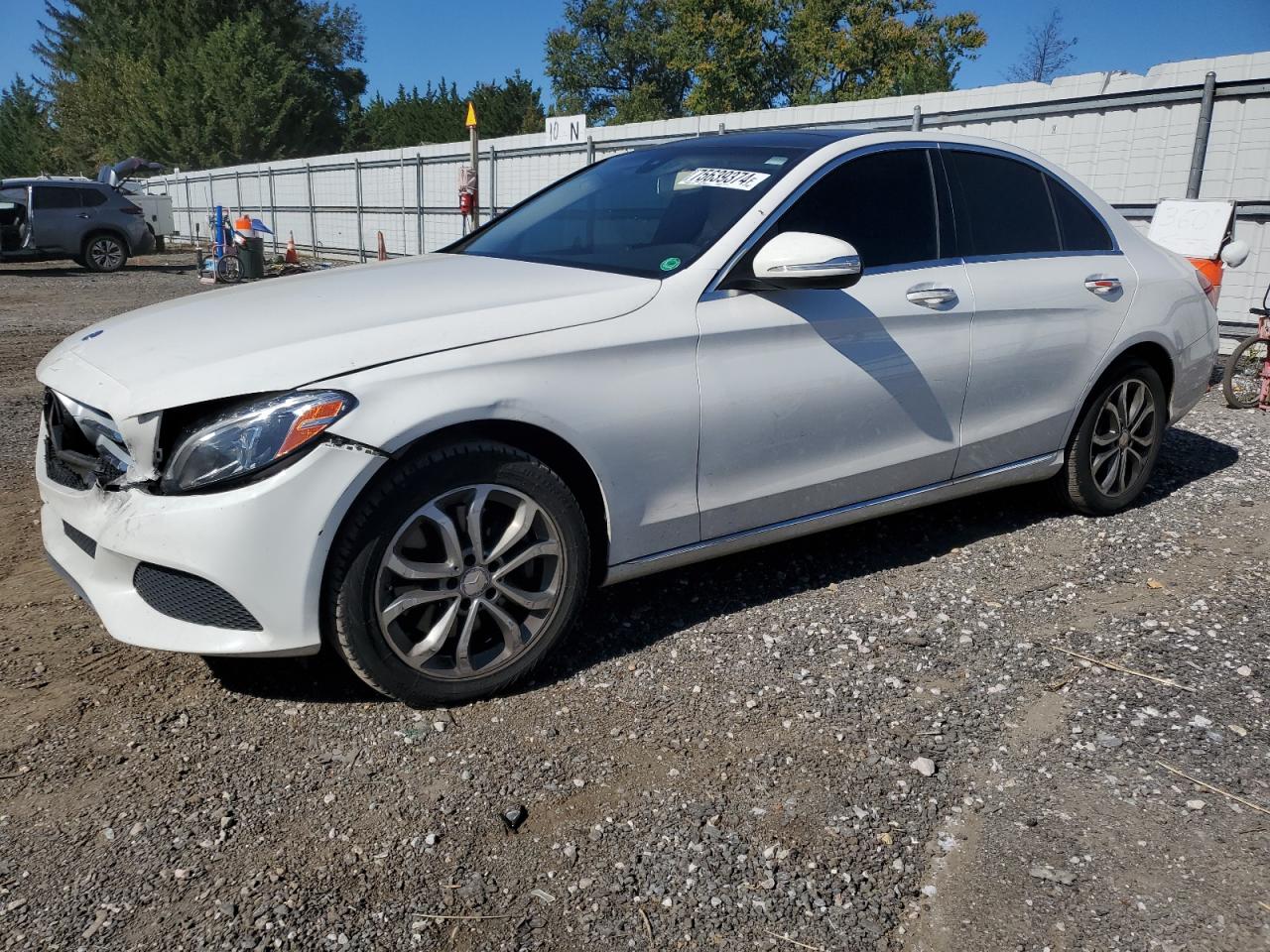 VIN 55SWF4KB9FU007682 2015 MERCEDES-BENZ C-CLASS no.1