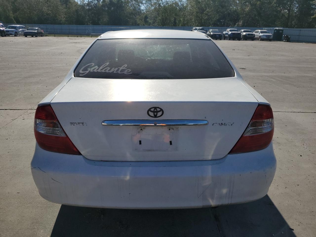 2002 Toyota Camry Le VIN: 4T1BE32K62U015166 Lot: 75426434