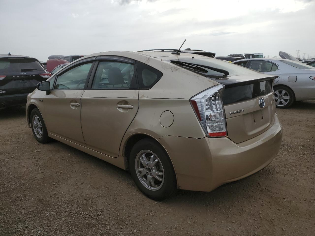 2010 Toyota Prius - Image 2