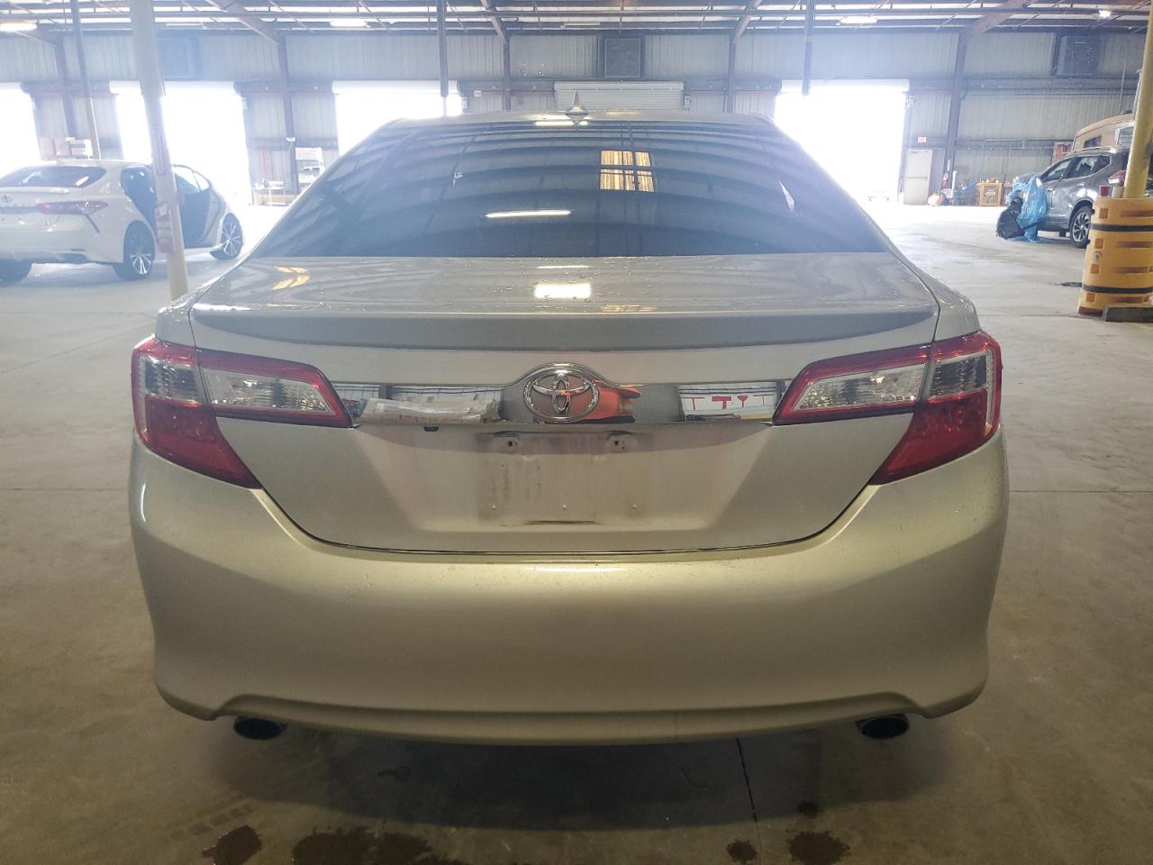 4T1BK1FK1CU516023 2012 Toyota Camry Se