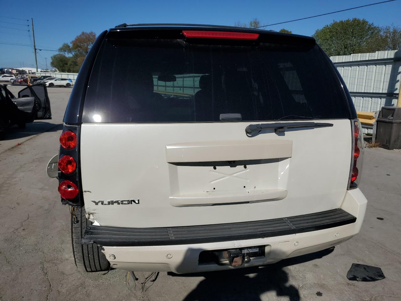 1GKS1CE04ER179389 2014 GMC Yukon Slt