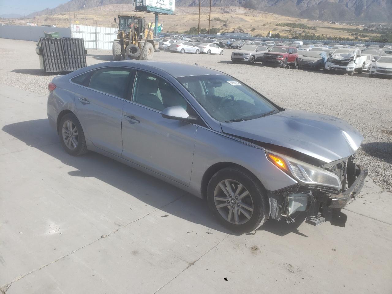 2015 Hyundai Sonata - Image 4