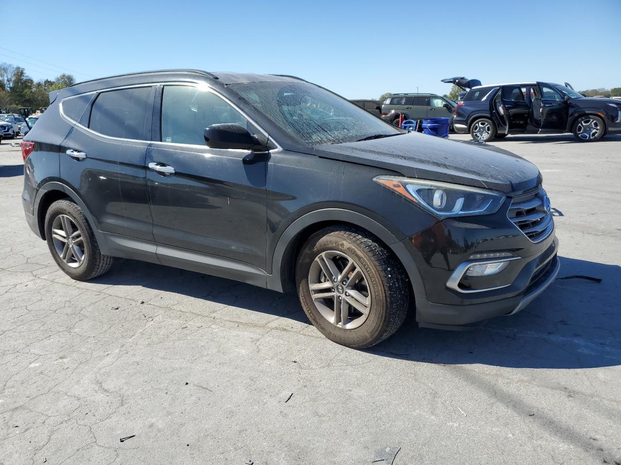 2017 Hyundai Santa Fe - Image 4