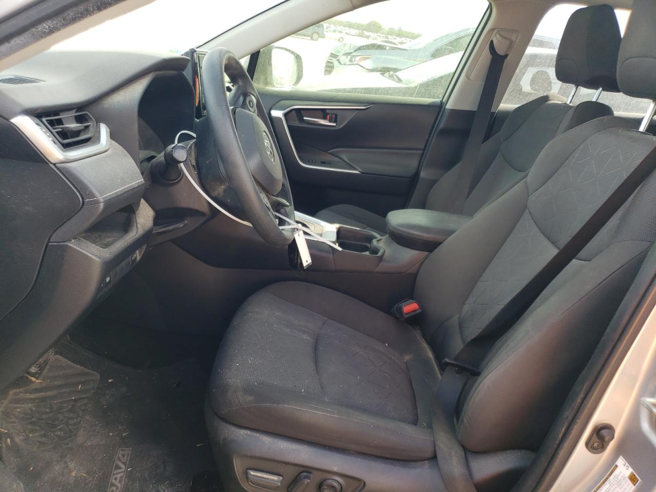 2020 Toyota RAV 4 - Image 7