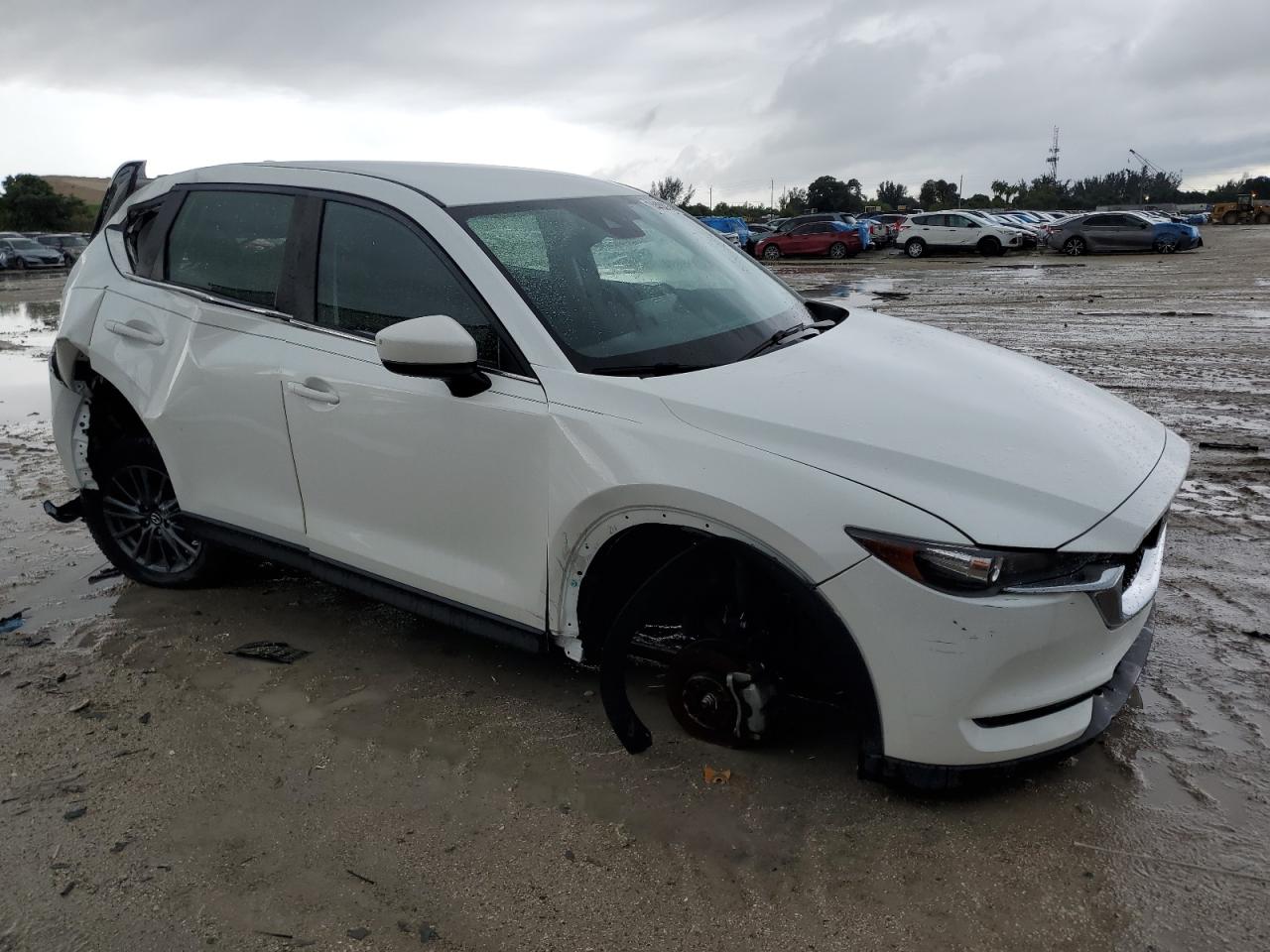 2021 Mazda CX-5 - Image 4