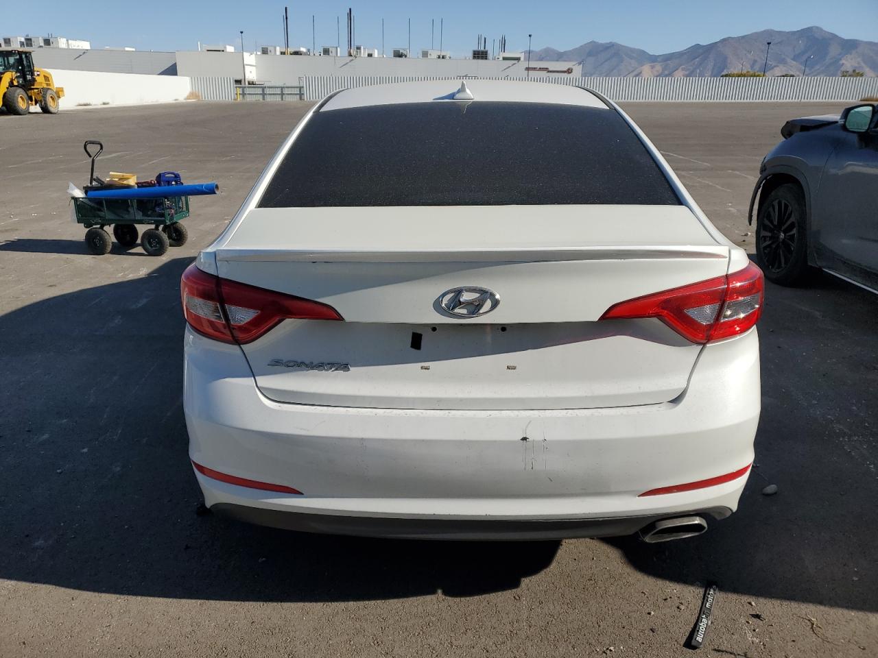 2017 Hyundai Sonata Se VIN: 5NPE24AF5HH584677 Lot: 74297064