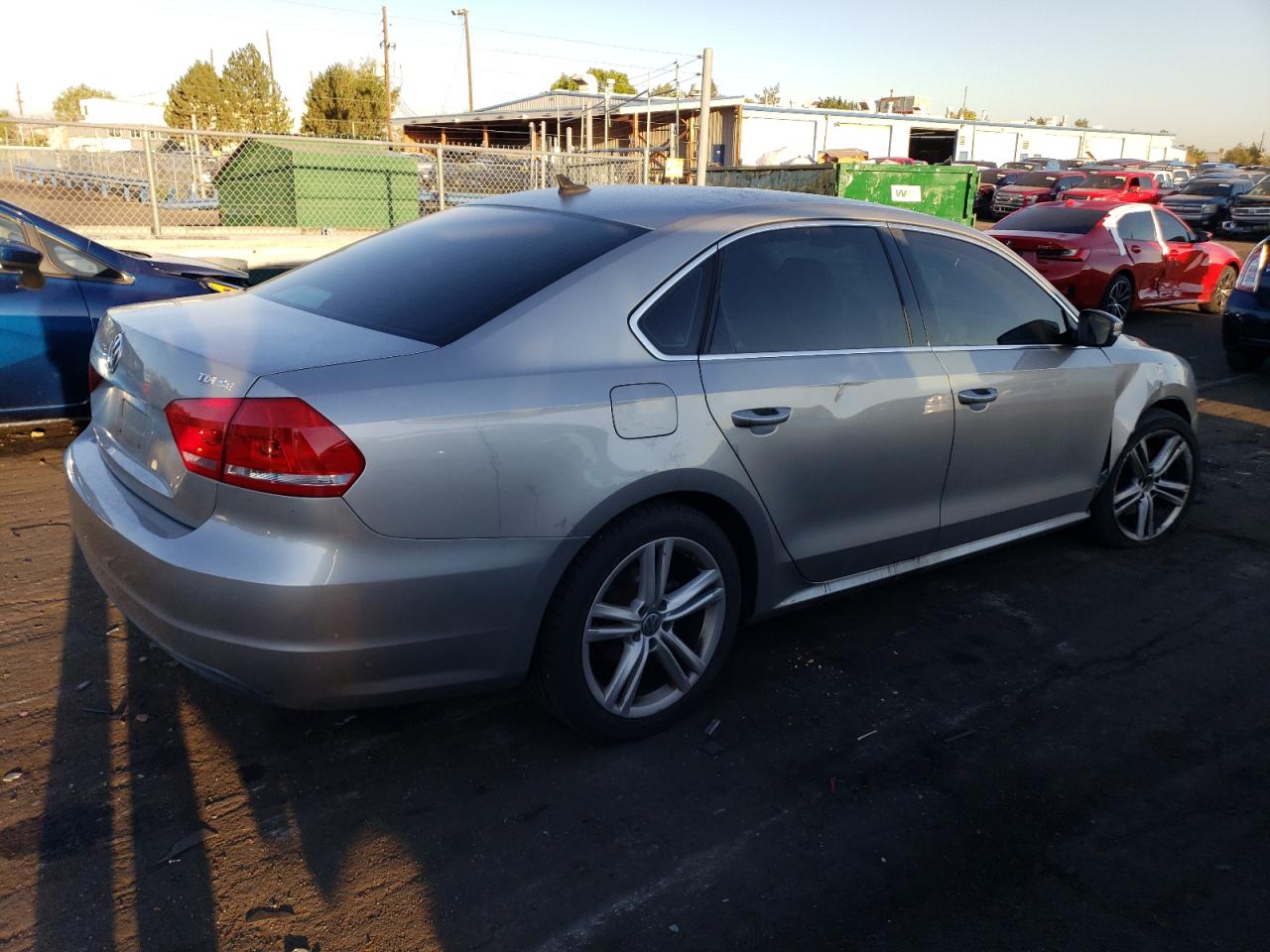2014 Volkswagen Passat - Image 3