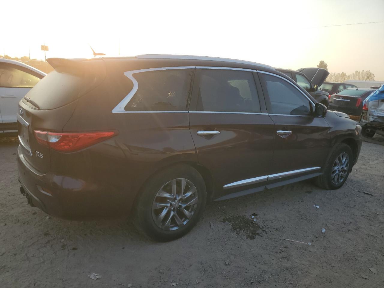 VIN 5N1AL0MM3DC316047 2013 INFINITI JX35 no.3