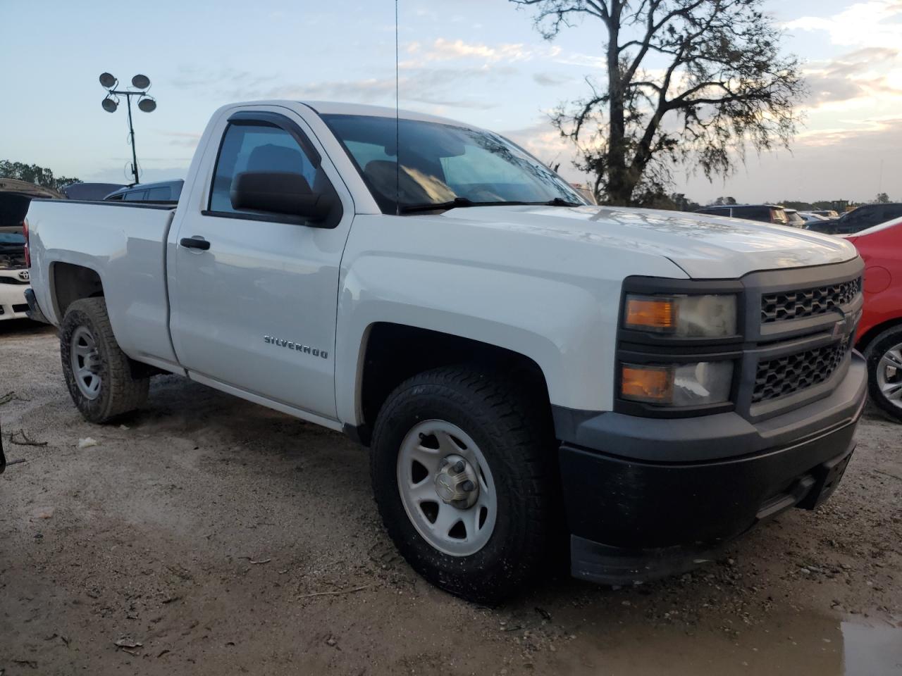 2014 Chevrolet Silverado - Image 4