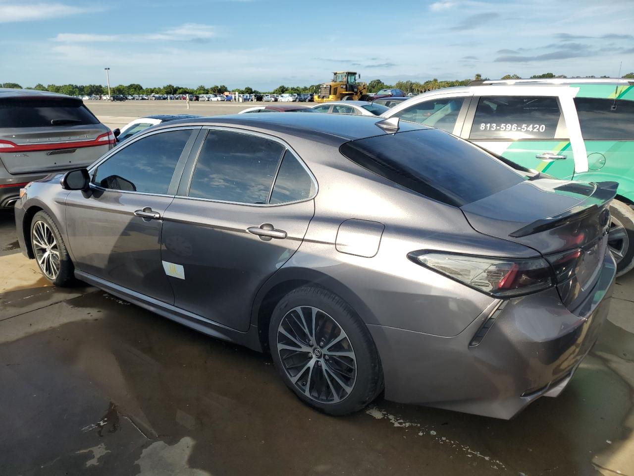 4T1B11HK3KU679125 2019 TOYOTA CAMRY - Image 2