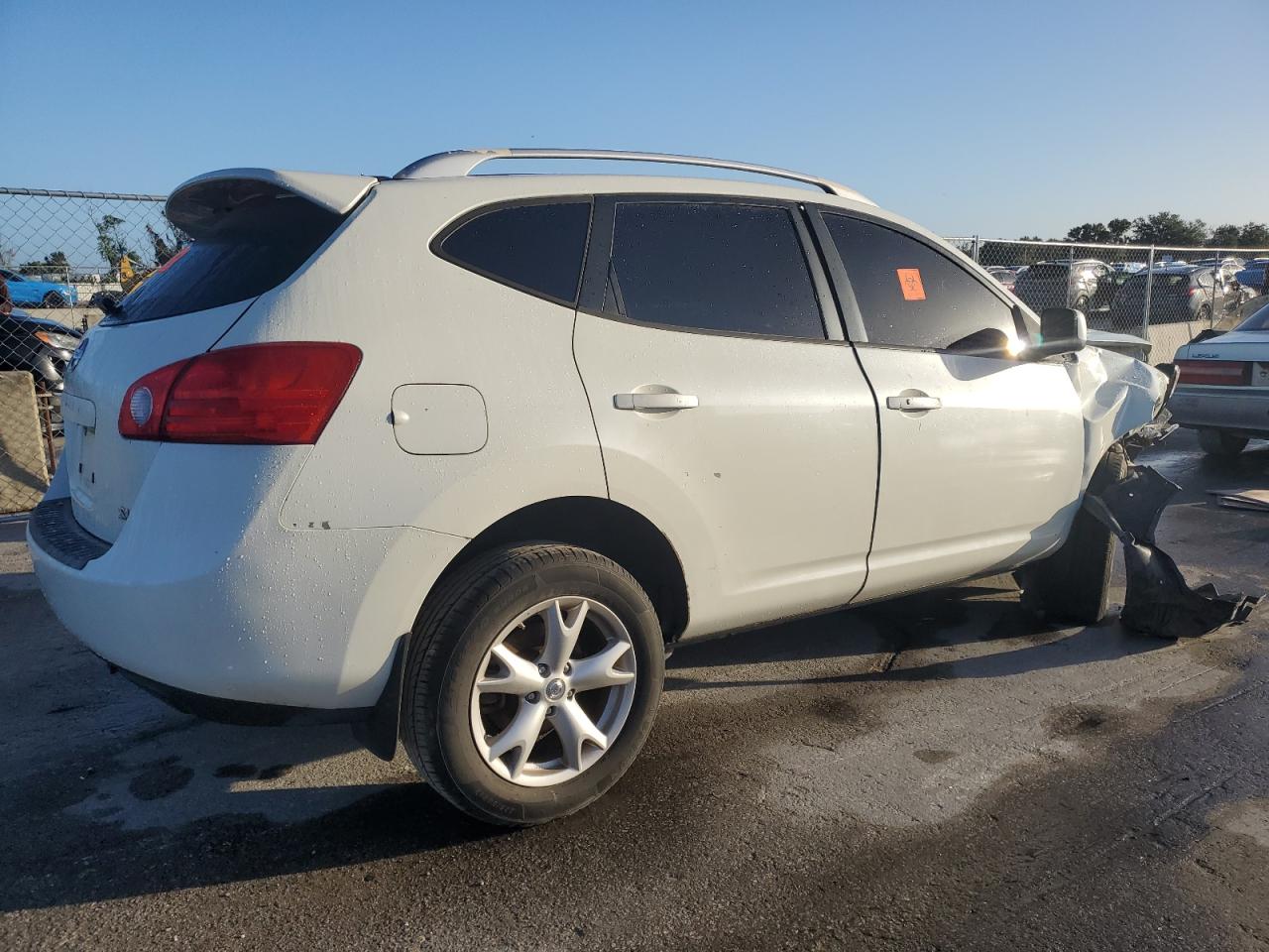2009 Nissan Rogue - Image 3