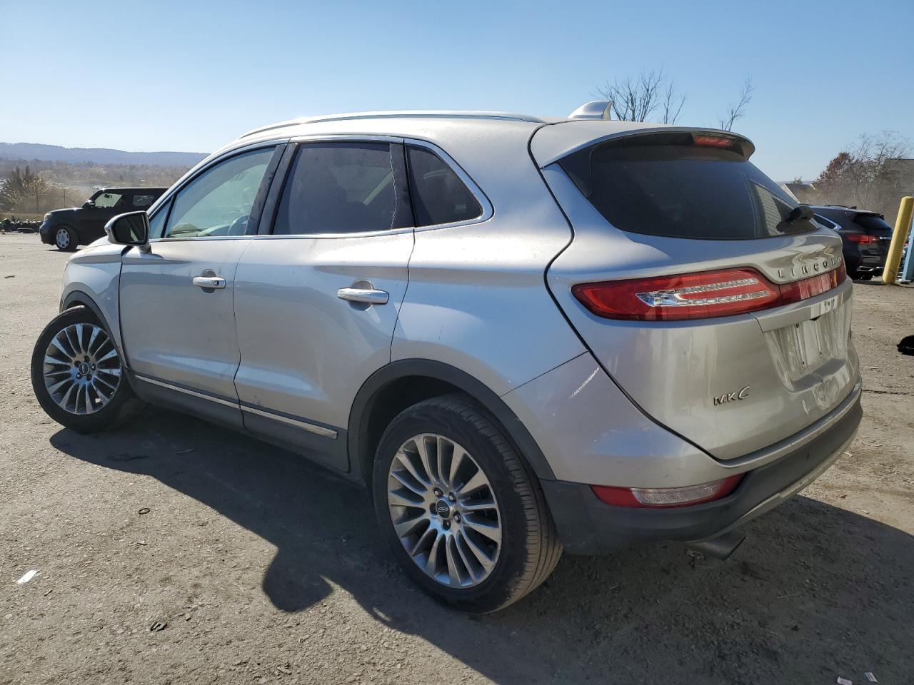 2016 Lincoln MKC - Image 2