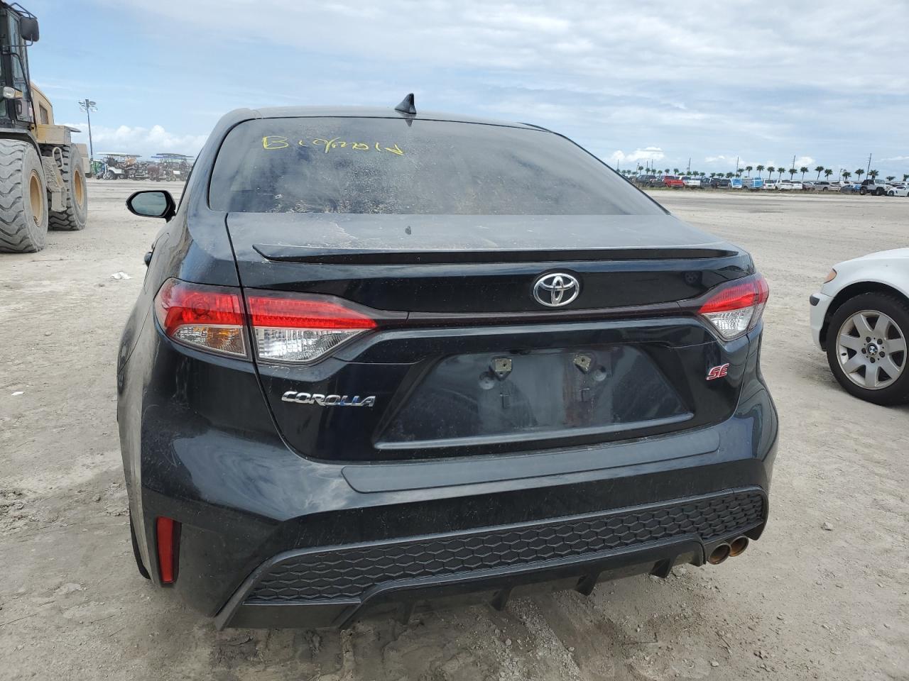 2022 Toyota Corolla - Image 6