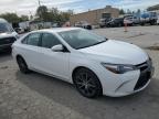 2016 Toyota Camry Le იყიდება Bridgeton-ში, MO - Rear End