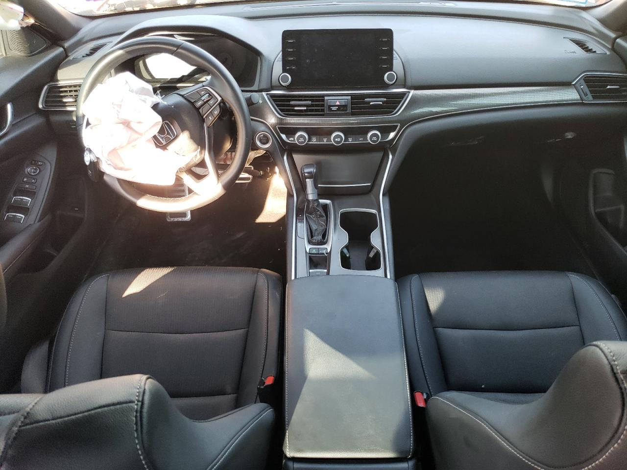 2019 Honda Accord - Image 8