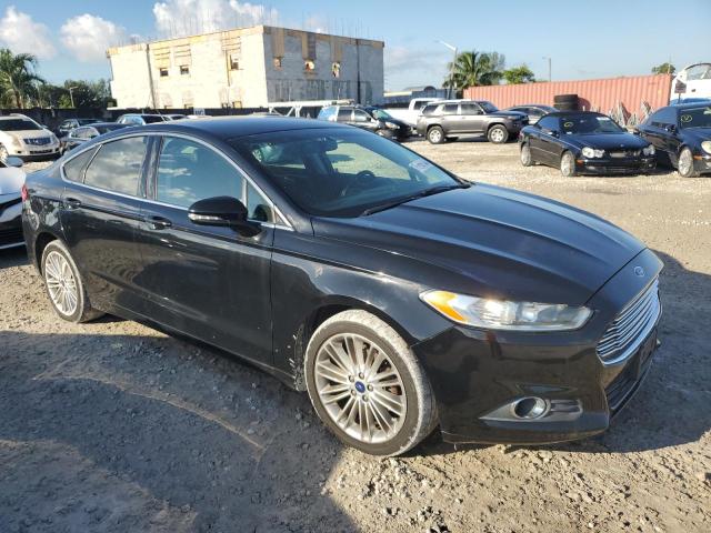  FORD FUSION 2016 Czarny