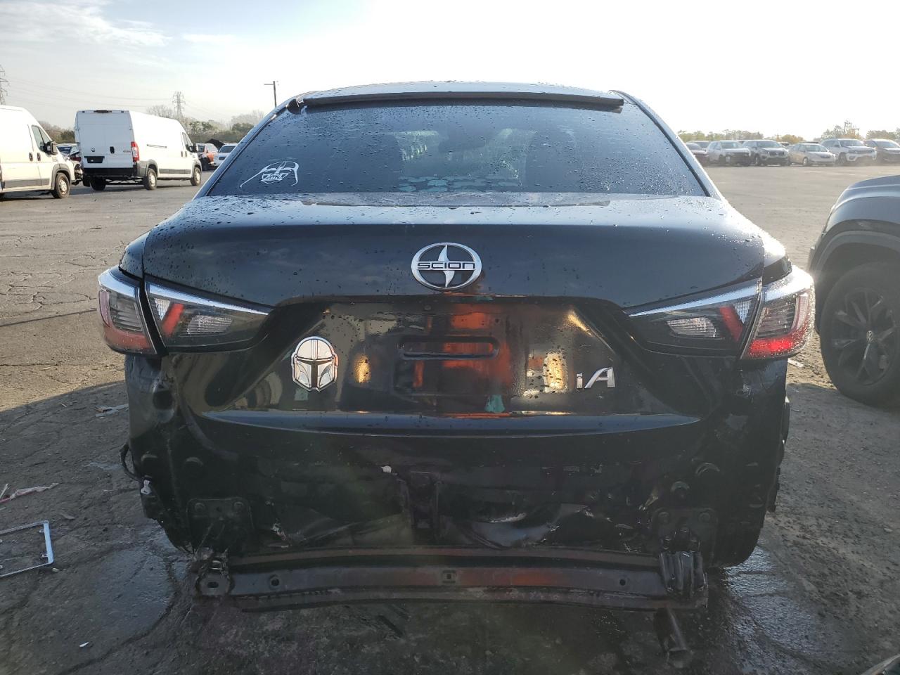 VIN 3MYDLBZV9GY105558 2016 TOYOTA SCION no.6