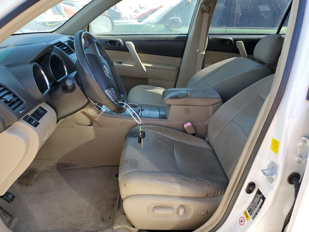 2010 Toyota Highlander - Image 7