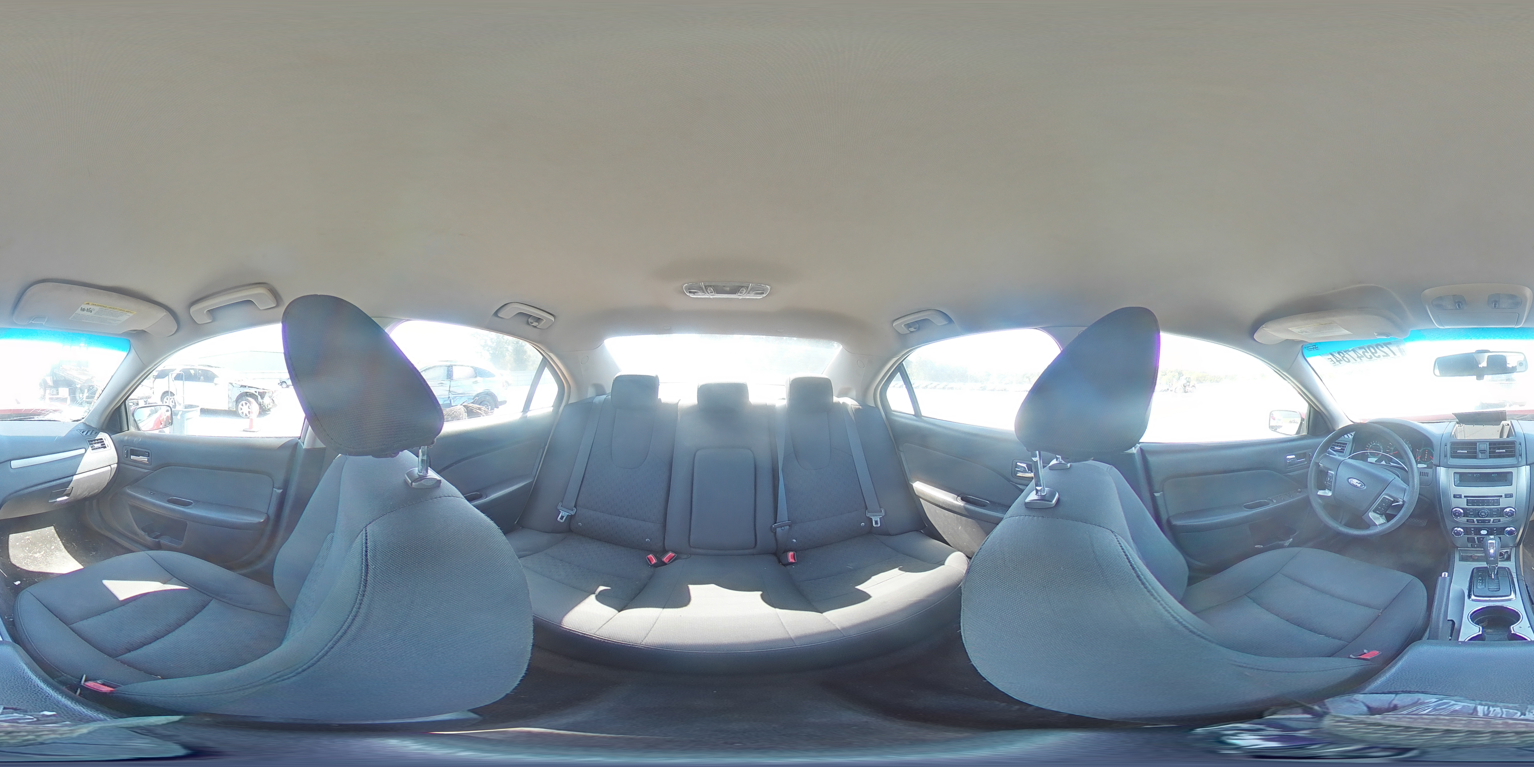 2010 Ford Fusion - Image 12