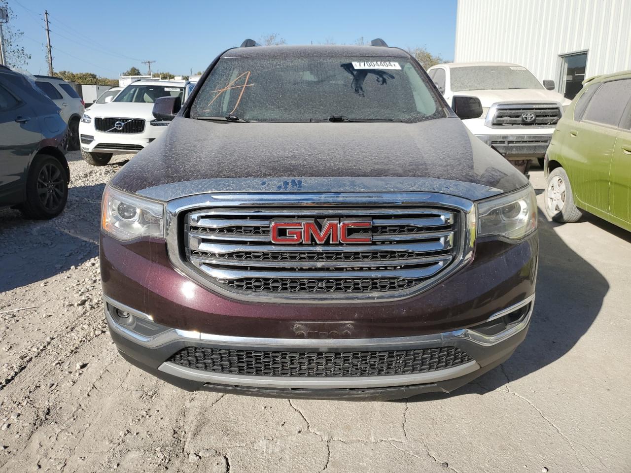 2017 GMC Acadia - Image 5