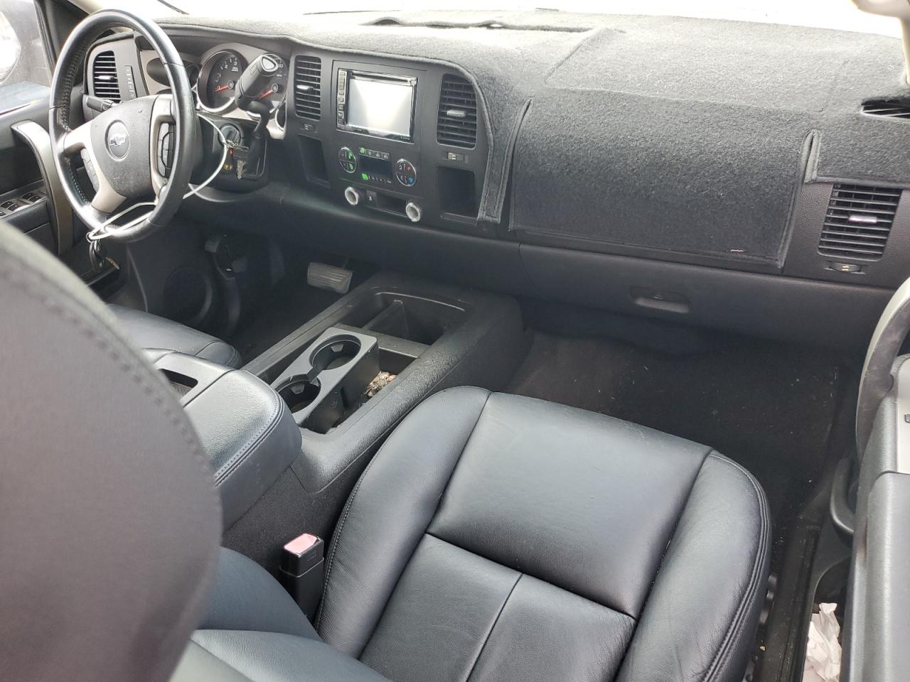 2011 Chevrolet Silverado C1500 Lt VIN: 1GCRCSE00BZ372200 Lot: 75171554