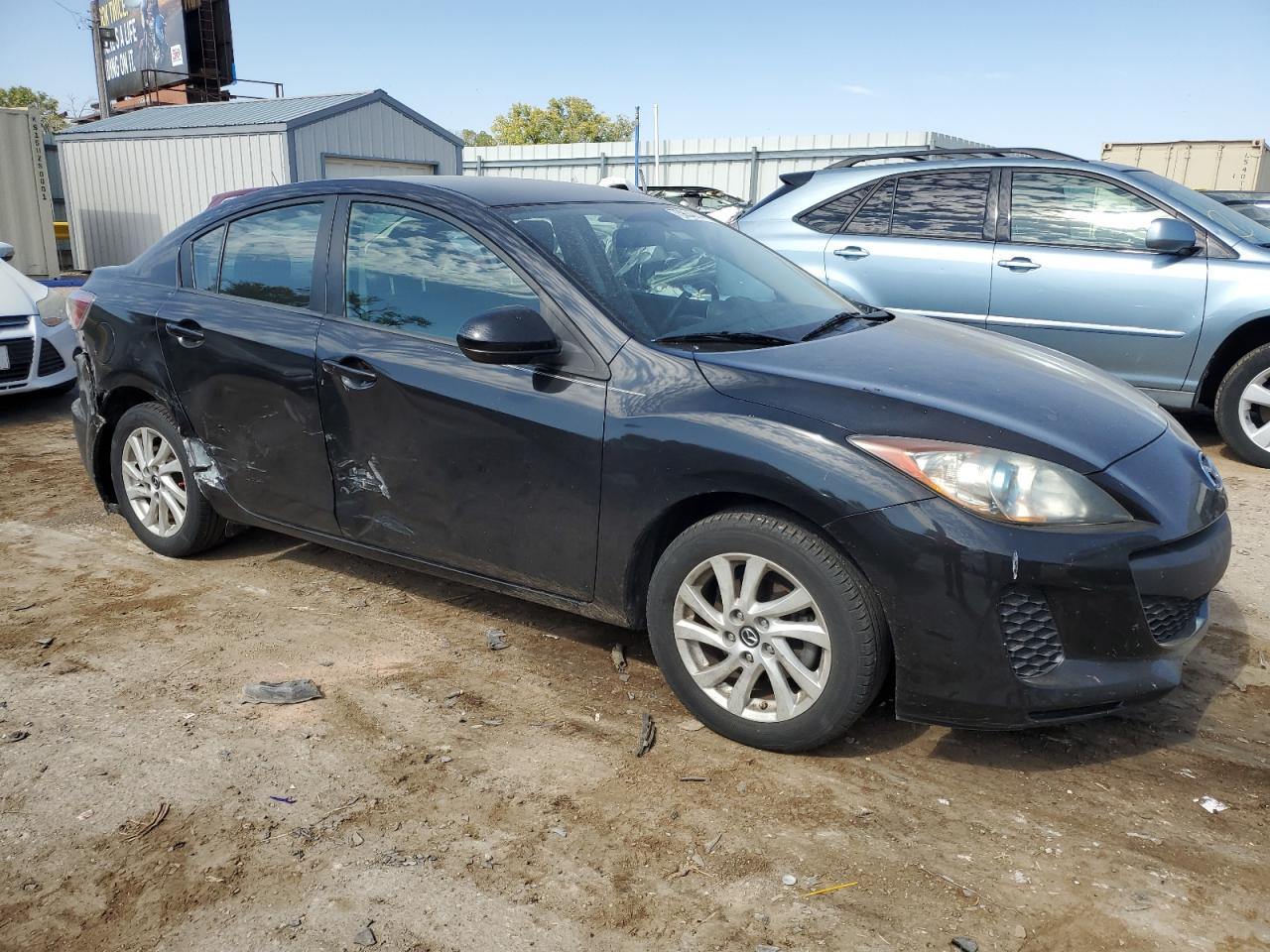 2013 Mazda 3 - Image 4