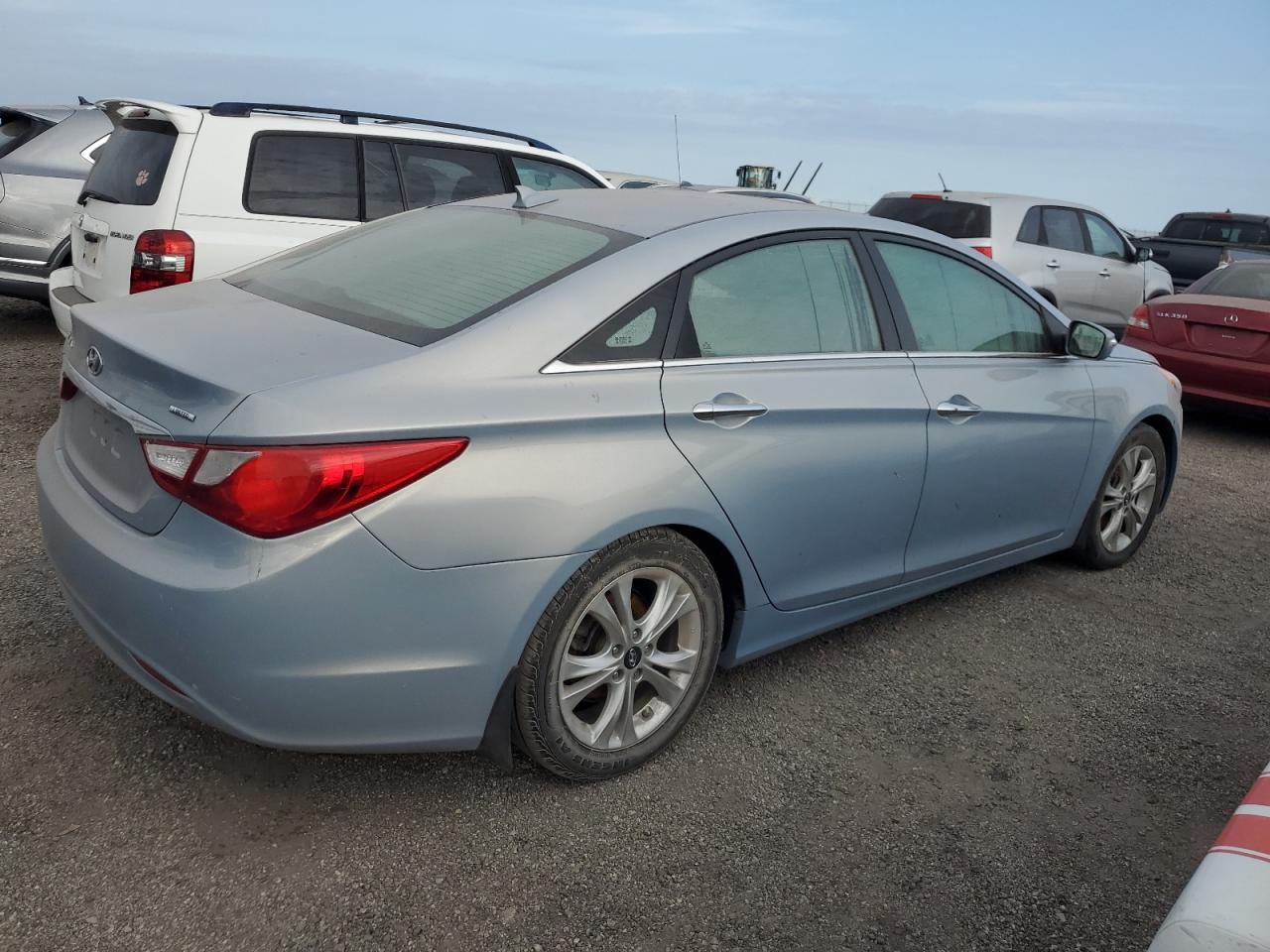 2013 Hyundai Sonata - Image 3