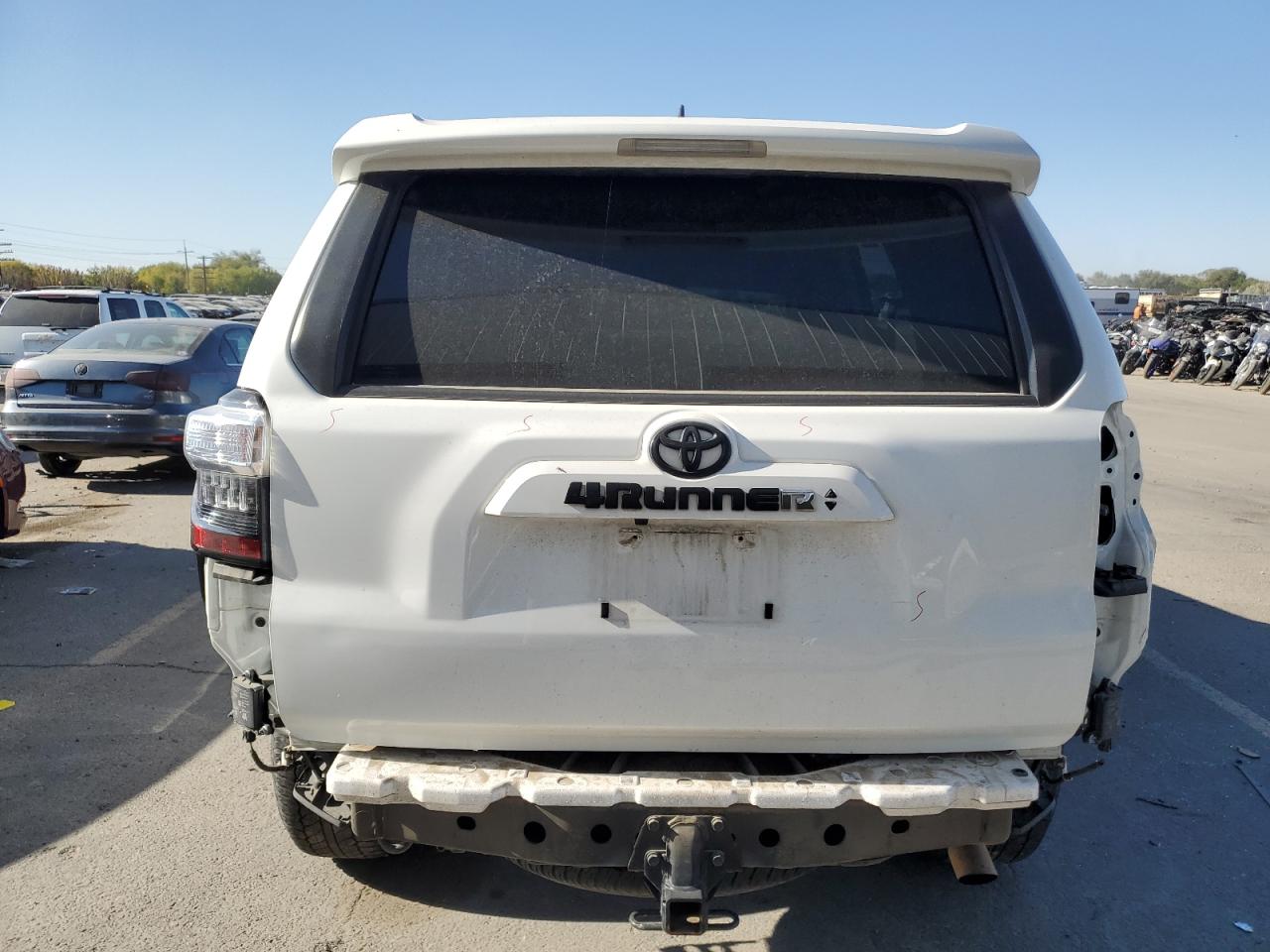 2022 Toyota 4Runner Sr5/Sr5 Premium VIN: JTENU5JR3N6013135 Lot: 74630784