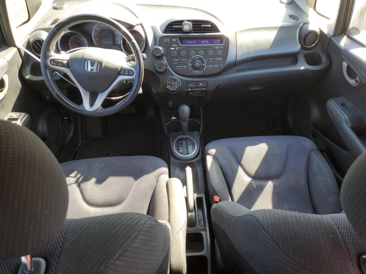 JHMGE8H5XDC030012 2013 Honda Fit Sport